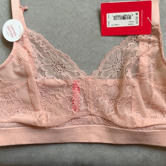 Spanx Spotlight on Lace Bralette XS 10124R in Vintage Rose Limited edition NWT - Picture 10 of 16